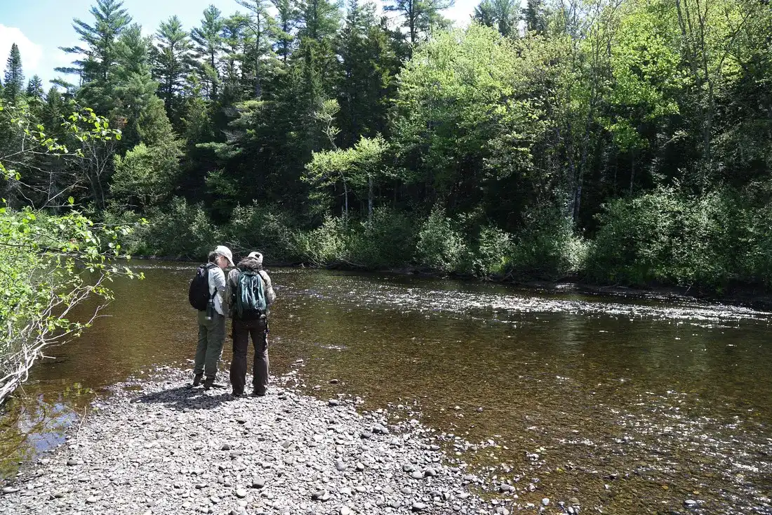 NCC bartholomew river avec le personnel mike dembeck